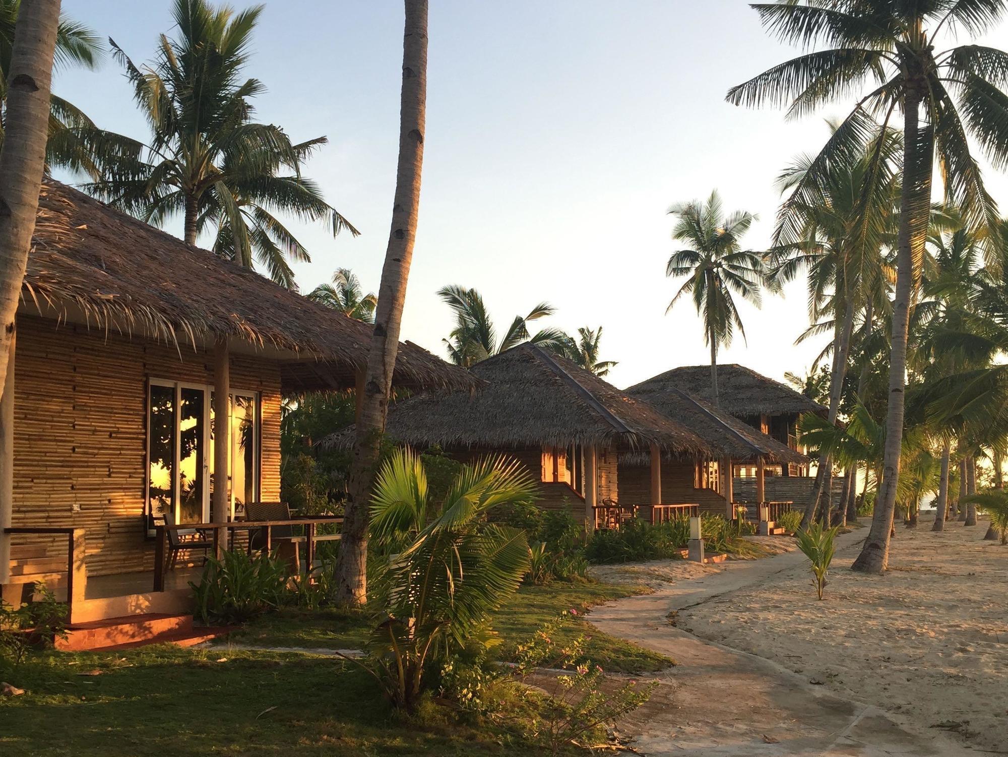 Kota Beach Resort Santa Fe  Exterior foto