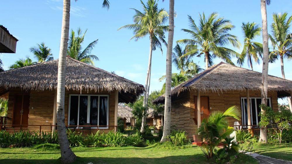 Kota Beach Resort Santa Fe  Exterior foto